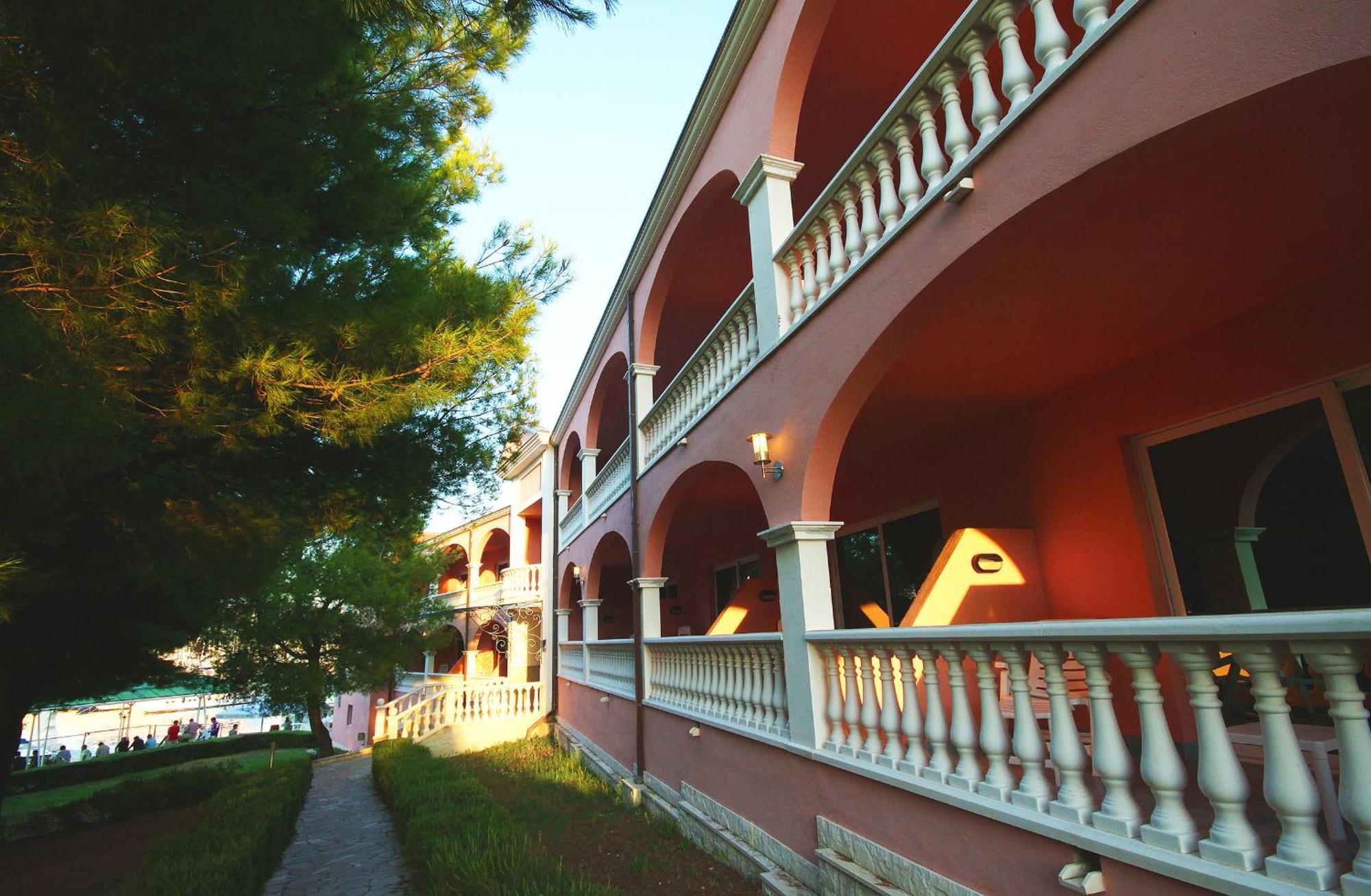 Marina Frapa Resort Rogoznica Exterior foto