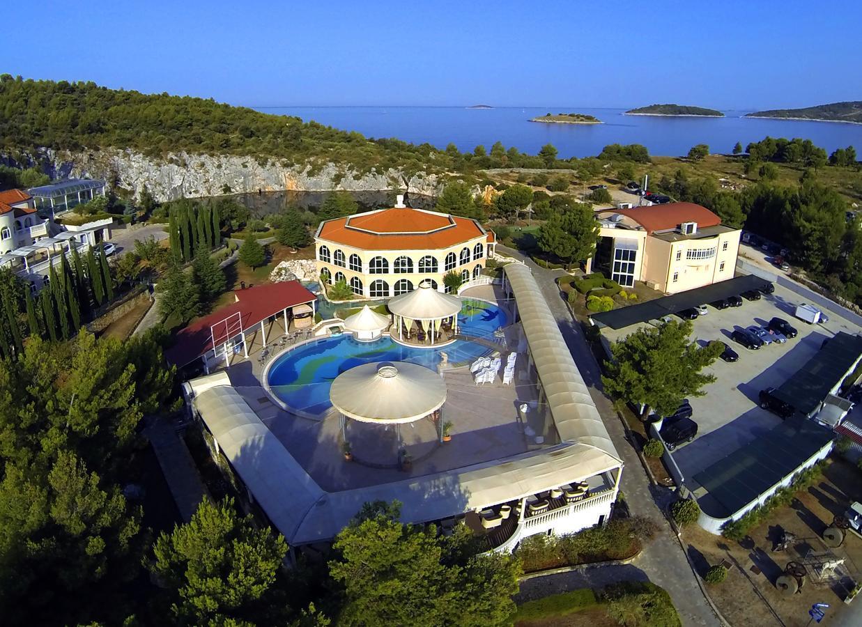 Marina Frapa Resort Rogoznica Exterior foto